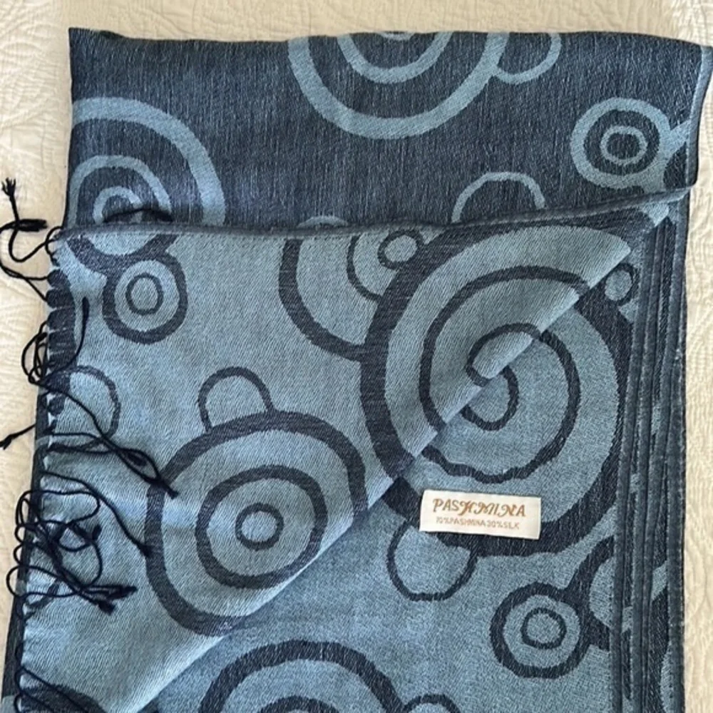 Scarf Pashmina 70% & 30% Silk Blue Circles Design